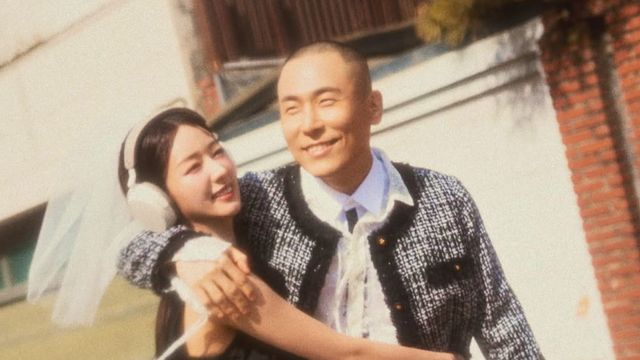 윤보미,라도 / 사진=온라인커뮤니티