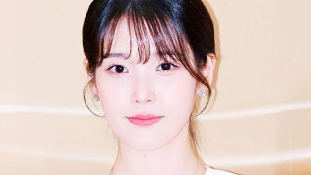 아이유 / 사진=온라인커뮤니티