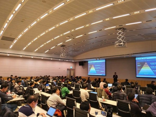 한국미래기술교육연구원 주최로 지난 9월 개최된 '전기차 최신 개발 기술' 세미나 현장. 사진=한국미래기술교육연구원