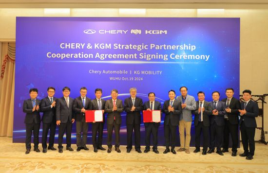 KG모빌리티는 중국 체리자동차와 전략적 파트너십 및 플랫폼 라이선스 계약을 체결했다. / 사진=KG모빌리티