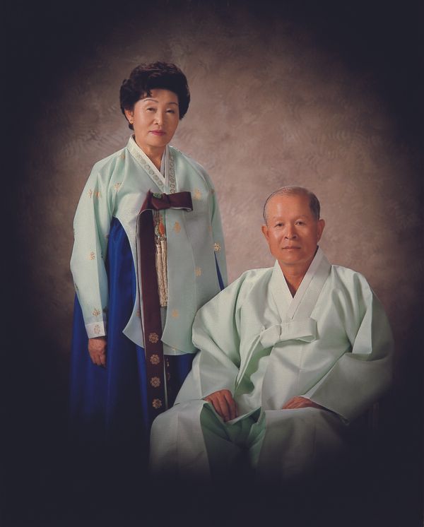 고(故) 구위숙 여사(오른쪽)와 허준구 GS건설 명예회장. (제공=GS그룹)