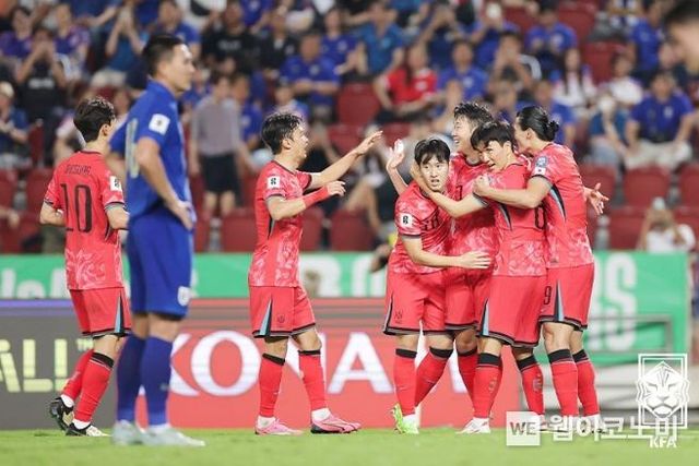 지난해 11월 열린 월드컵 2차예선 싱가포르전 당시의 모습.