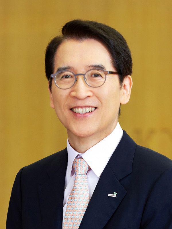 신창재 교보생명 대표이사 겸 이사회 의장 /사진=교보생명