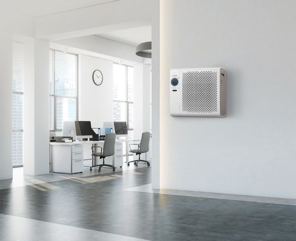 '25년형 벽걸이 공기청정기2'가 설치된 모습 / 사진=코웨이