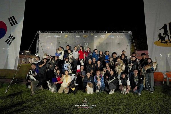 강아지숲에서 열린 '제2회 도그스포츠 댄스 국제 대회'가 성황리에 마무리됐다./사진=더존비앤씨티