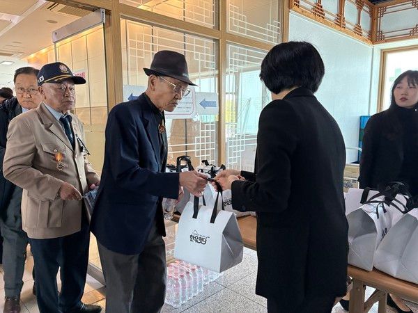 '대한독립군 무명용사 추모제' 한우 나눔 현장 사진 /사진=한우자조금