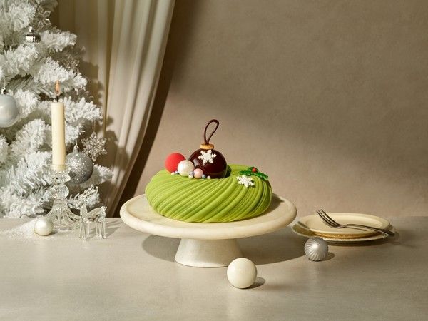 웨스틴 서울 파르나스 2025 페스티브 케이크 '피스타치오 리스' /사진=웨스틴 서울 파르나스