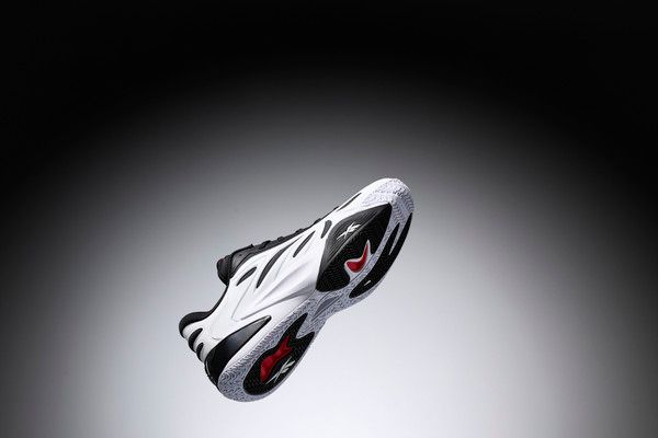 리복 '엔젤 리스 1' 농구화 /사진=LF