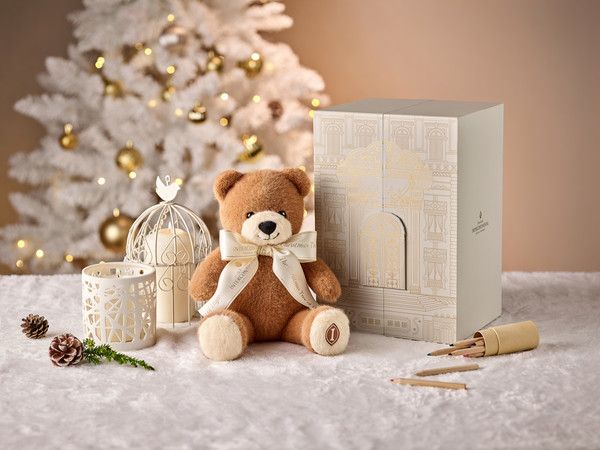 파르나스호텔의 '아이베어'와 함께하는 23년의 나눔을 이어가는 '희망의 크리스마스 트리' 캠페인 /사진=파르나스호텔