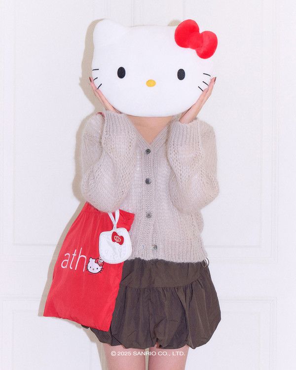 아떼 바네사브루노 액세서리 25FW 헬로키티 컬래버레이션 컬렉션 /사진=LF