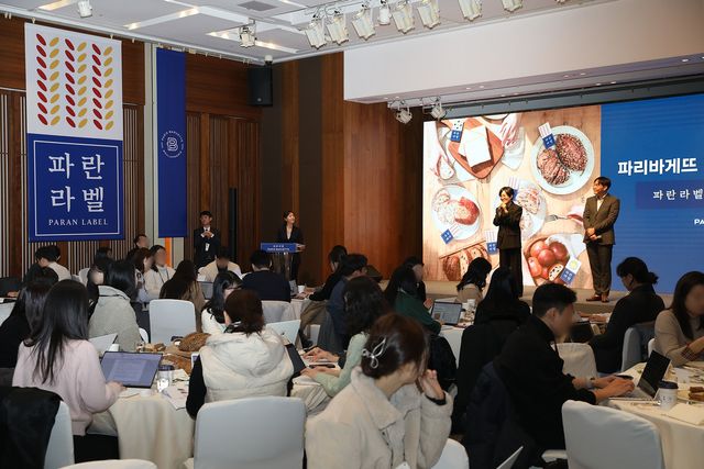 김연정 파리바게뜨 마케팅본부장,&nbsp;심상민 SPC식품생명공학연구소 부소장