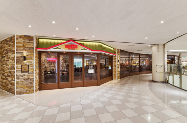 리뉴얼 오픈한 아웃백 '진주롯데몰점' 매장 전경. 사진=다이닝브랜즈그룹 제공