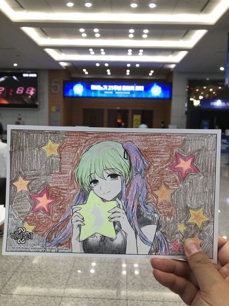 '마비노기' 나오 마리오타 프라데이리 캐릭터 컬러링에 색칠한 모습 /사진=김현정 기자