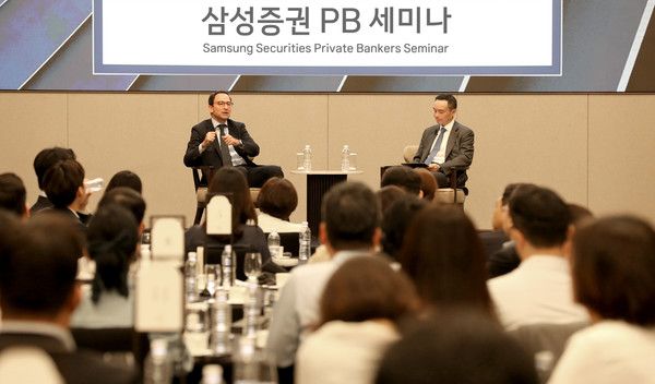 존 그레이 블랙스톤 사장 겸 최고운영책임자(COO)는 지난 5월 29일 서울을 방문해 삼성증권 PB를 대상으로 세미나를 진행했다. 사진=삼성증권