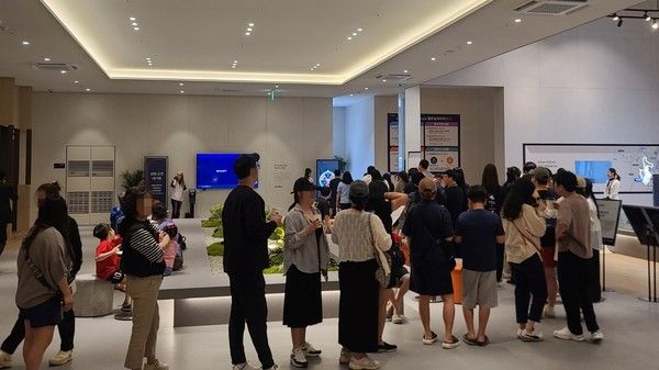 '오산 세교 아테라' 견본주택 내부 모습./사진=금호건설