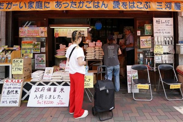 일본의 6월 소비자물가지수(신선식품 제외)가 지난해 같은 달보다 3.3% 올랐다. 일본 고물가의 주요 요인으로 지목되는 쌀은 가격 상승률이 100.2%에 달했다. / 사진=AFP연합뉴스