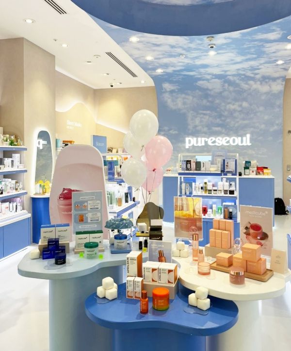 에이프릴스킨은 영국 K-뷰티 전문 유통기업 '퓨어서울'과 손잡고 영국 시장에 진출했다. /사진=에이프릴스킨