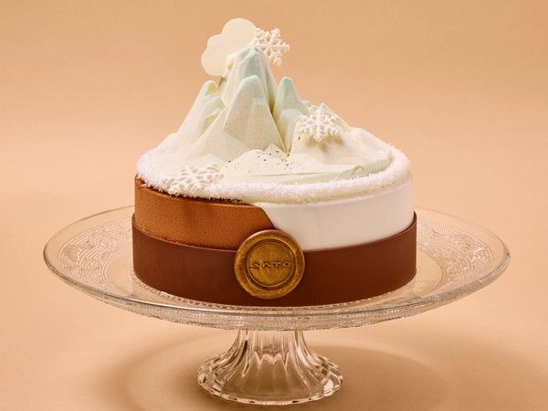 북한산 포시즌 홀케이크 /사진=안토, 더 플라자