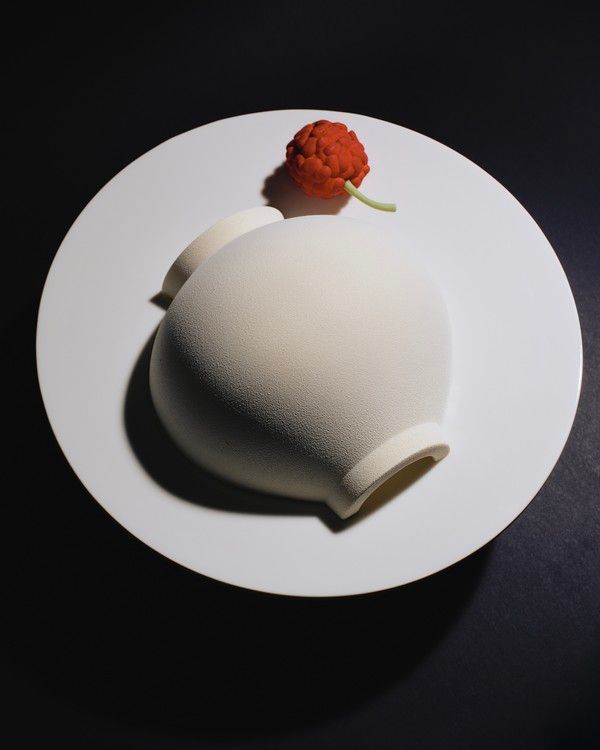 설화수 X 포시즌스 호텔 서울, 달빛 항아리 케이크 /사진=설화수