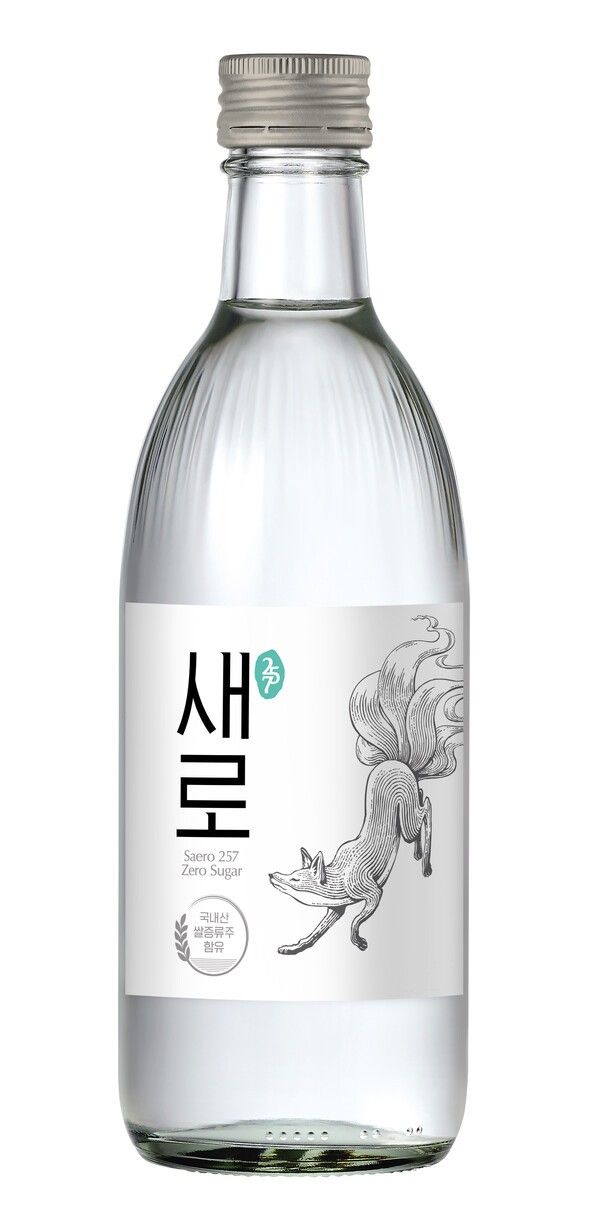 지난 1월 말 새롭게 리뉴얼된 '새로'의 패키지 디자인. '새로구미'의 모습이 역동적으로 바뀌었다. /사진=롯데칠성음료