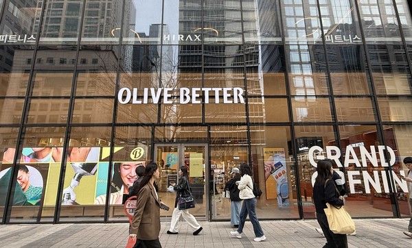 서울 종로구 디타워에 마련된 CJ 올리브영 웰니스 플랫폼 '올리브베러' 1호점의 모습. /사진=CJ올리브영