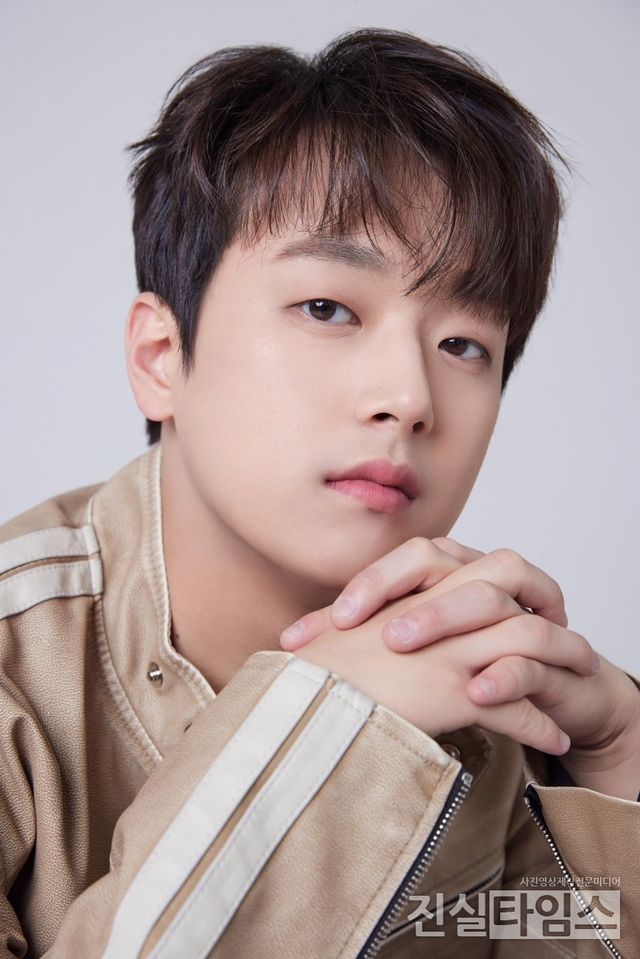 가수 이찬원 [티엔엔터테인먼트 제공 재판매 및 DB 금지]