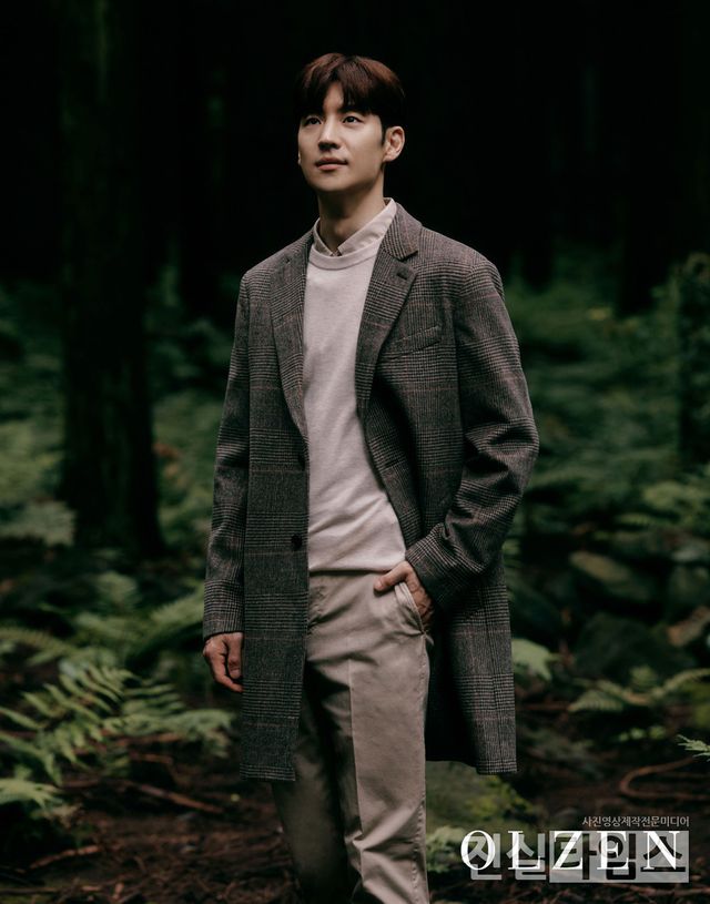 배우 이제훈 [OLZEN 제공 재판매 및 DB 금지]