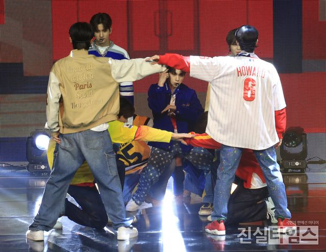 YOUNITE(유나이트), 