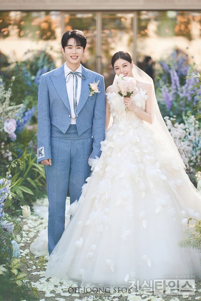 가수 에일리, 최시훈 [A2Z엔터테인먼트 제공 재판매 및 DB 금지]