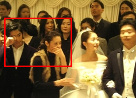 결혼식장에 참석한 에릭과 박시연 / 머니투데이