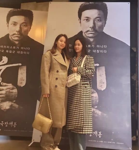 명품 B사 가방을 든 황정음과 조윤희 / 황정음 인스타그램 캡처