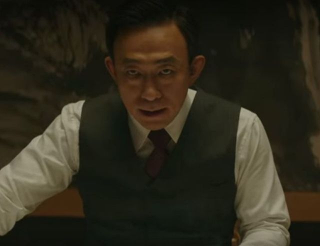 박근혜의 아버지인 박정희 전 대통령을 연기하는 이성민/ 영화 남산의 부장들