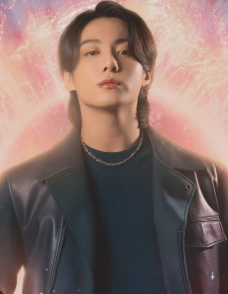 '2022년 FIFA 카타르 월드컵'에서 아시아인 최초로 개막식 무대를 연 방탄소년단 정국/서울 신문