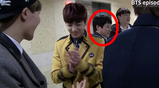 온라인 커뮤니티에서 사이에서 화제가 된 방탄소년단 정국의 아버지/온라인 커뮤니티