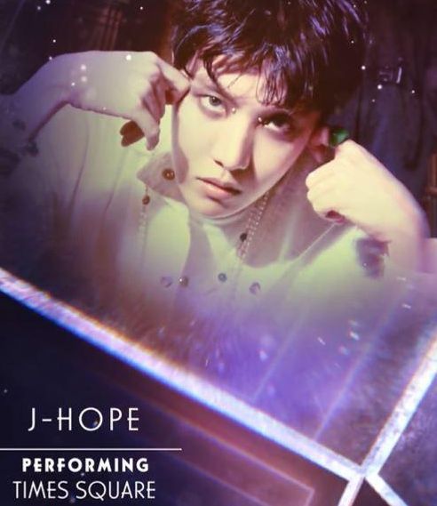 제이홉이 자신의 솔로곡으로 세계적 음악 전문지에서 높은 기록을 얻었다. / 한국일보