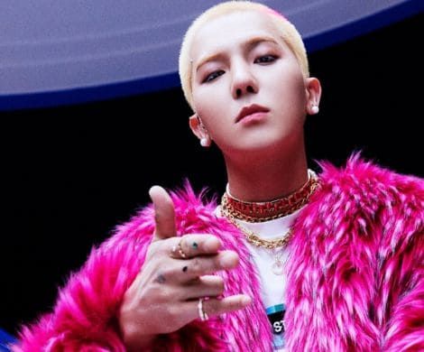 yg엔터테인먼트 소속 빅뱅의 지드래곤,태양,탑의 패션을 뽐내는 송민호/ 사진= 쿠키뉴스&nbsp;