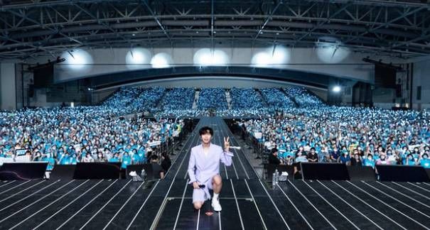 인산인해를 이룬 임영웅의 콘서트 / STV&nbsp;