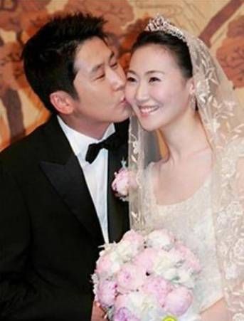 신동엽의 결혼식 장면 / 온라인 커뮤니티&nbsp;