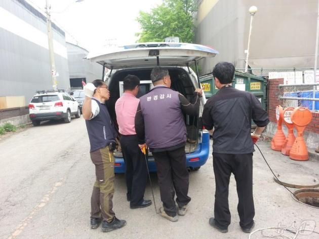환경오염 취약지역에 대한 감시활동.(시흥시 제공)