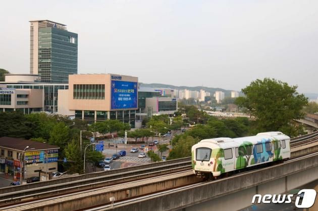 운행 중인 용인경전철 모습.ⓒ News1