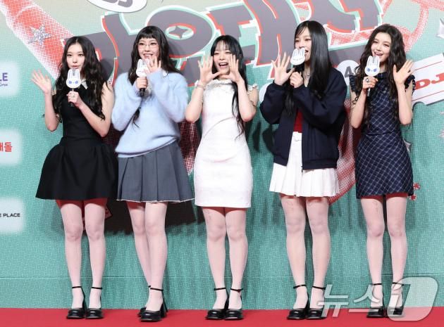 뉴진스 해린(왼쪽부터), 혜인, 하니,민지, 다니엘 ⓒ News1