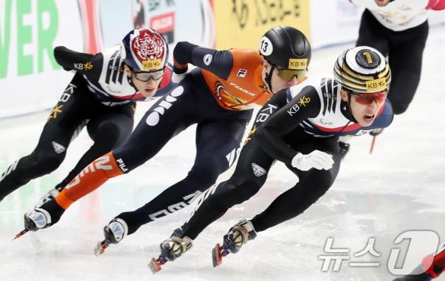 한국 쇼트트랙 대표팀 2024.12.15/뉴스1 ⓒ News1 이승배 기자