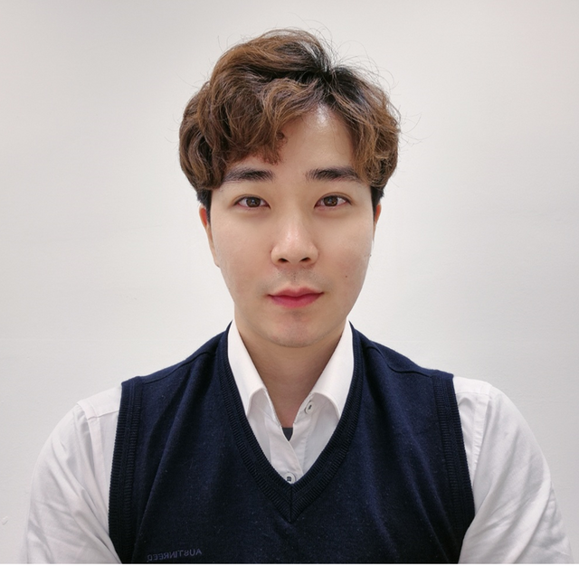 ▲&nbsp;하얀뿔미디어 김승현 대표