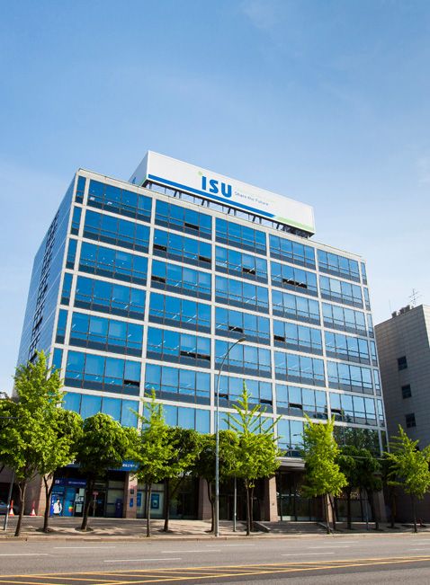 이수그룹이 사업 포트폴리오 다각화를 추진한다. 3000억원 가량을 투입해 탄소나노튜브(CNT) 상용화 기업 제이오를 인수한다. 사진=이수그룹 홈페이지