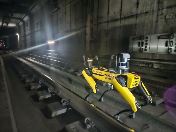 클로봇의 4족 보행로봇. 사진=회사 제공