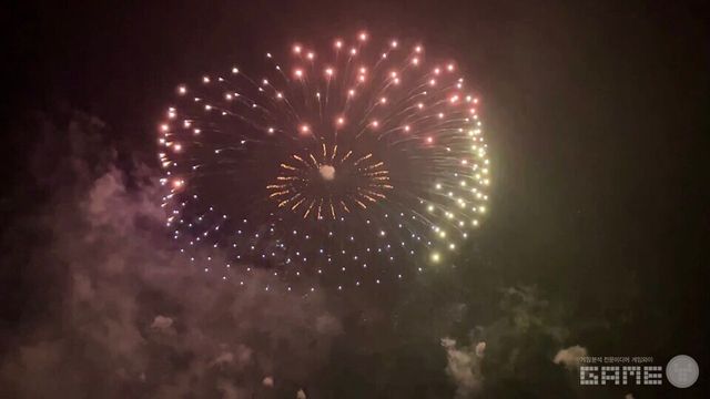 ​​‘위메이드 페스티브 나이트’ 불꽃축제 / 게임와이 촬영