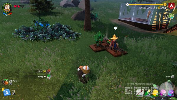 으쌰, 으쌰, 땅 파기.&nbsp;​레고 포트나이트 /게임와이 촬영