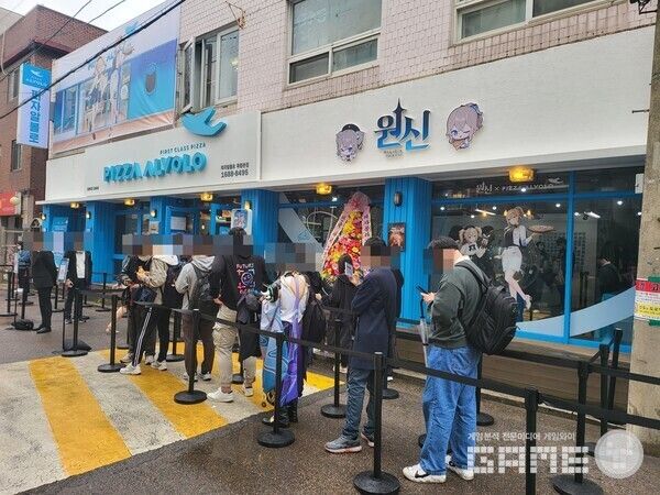 오프라인 이벤트 당시 현장의 대기열 / 게임와이 촬영