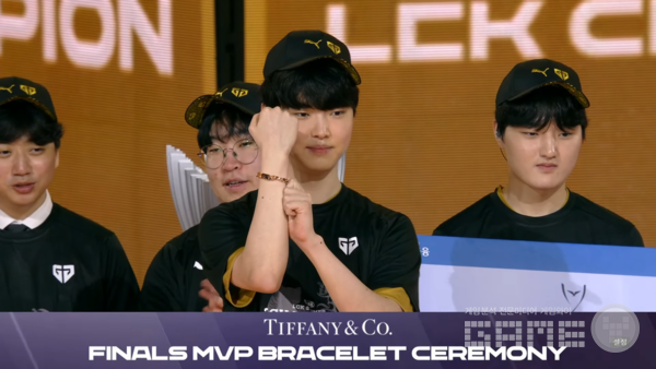 이날 미드에서 좋은 모습을 보여준 쵸비가 파이널 MVP로 선정됐다&nbsp;/ 출처 LCK 공식 유튜브