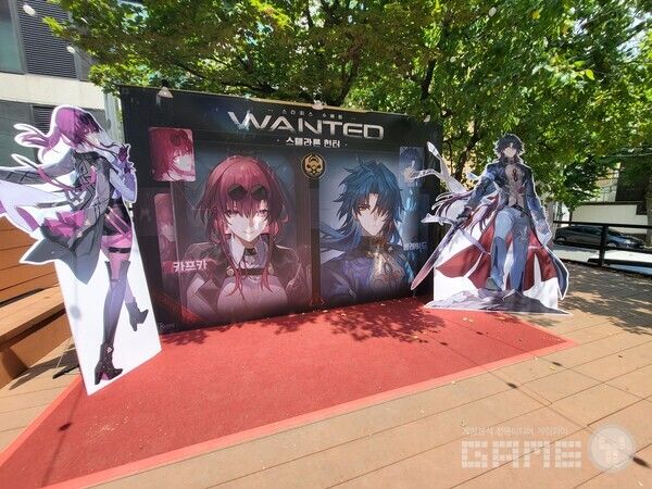 이번 콜라보 카페에 방문한 적이 없다면 망원점 추천!&nbsp;/ 게임와이 촬영